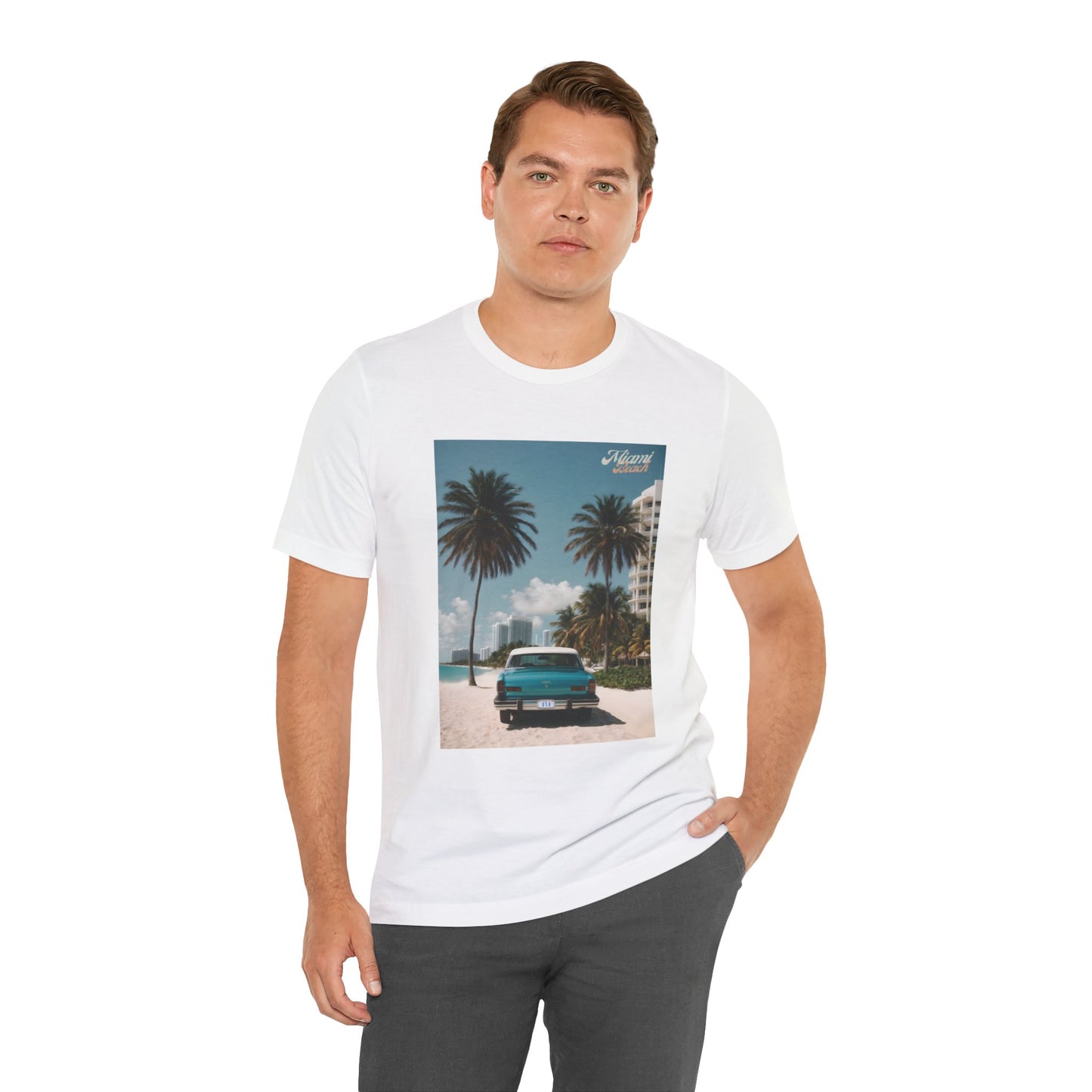 Vintage Car On The Beach Jersey Short Sleeve Tee