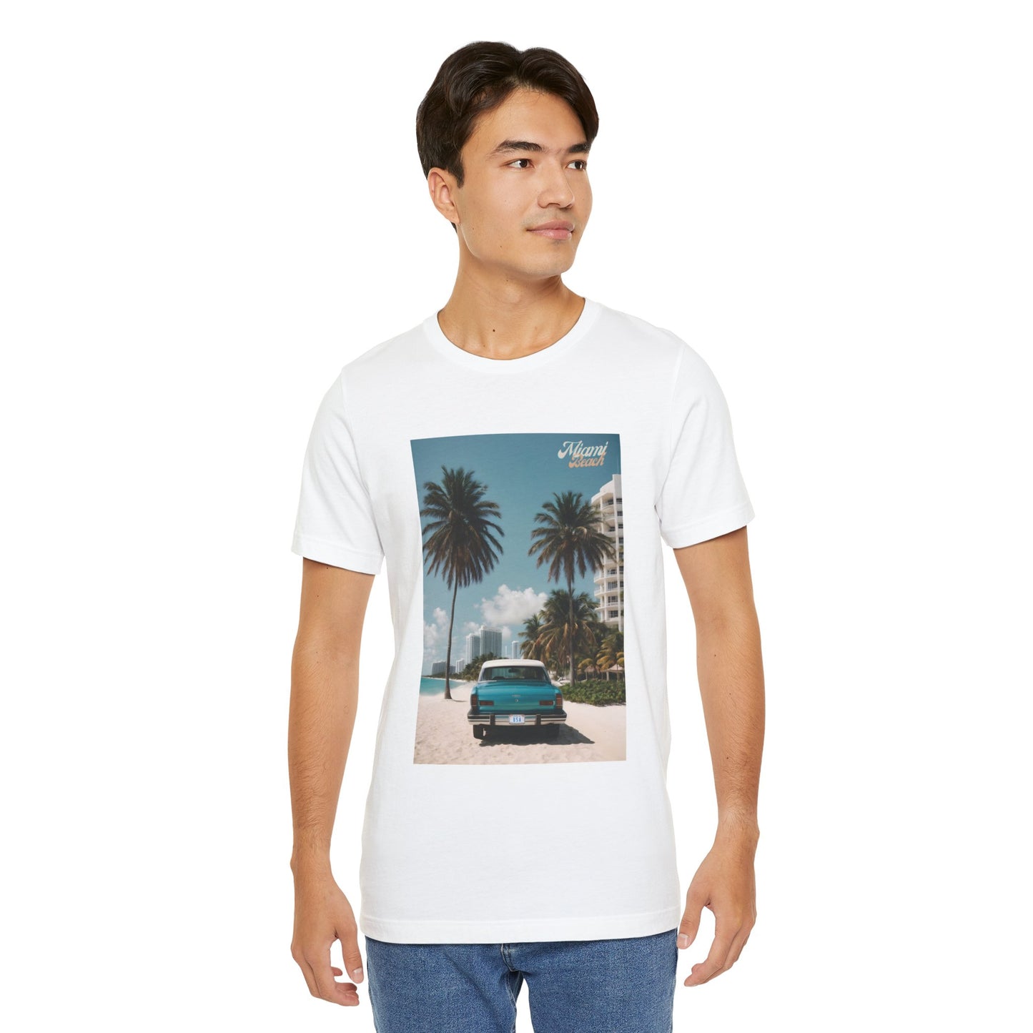 Vintage Car On The Beach Jersey Short Sleeve Tee