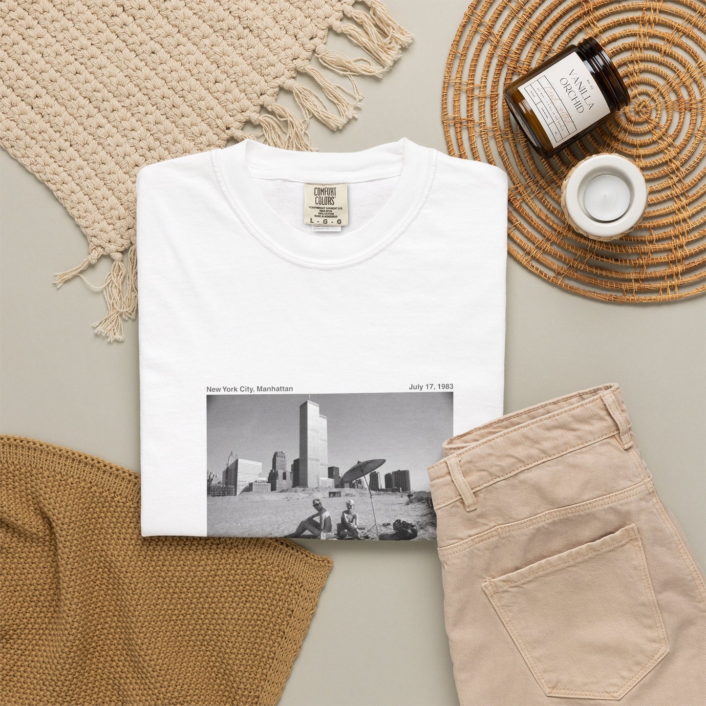 NYC Manhattan Summer Photograph 1980s Graphic T-Shirt