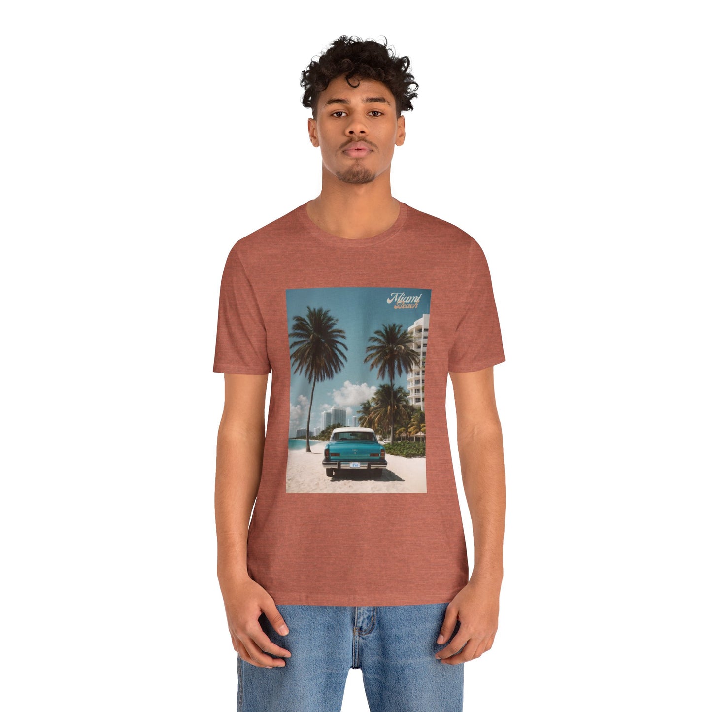 Vintage Car On The Beach Jersey Short Sleeve Tee