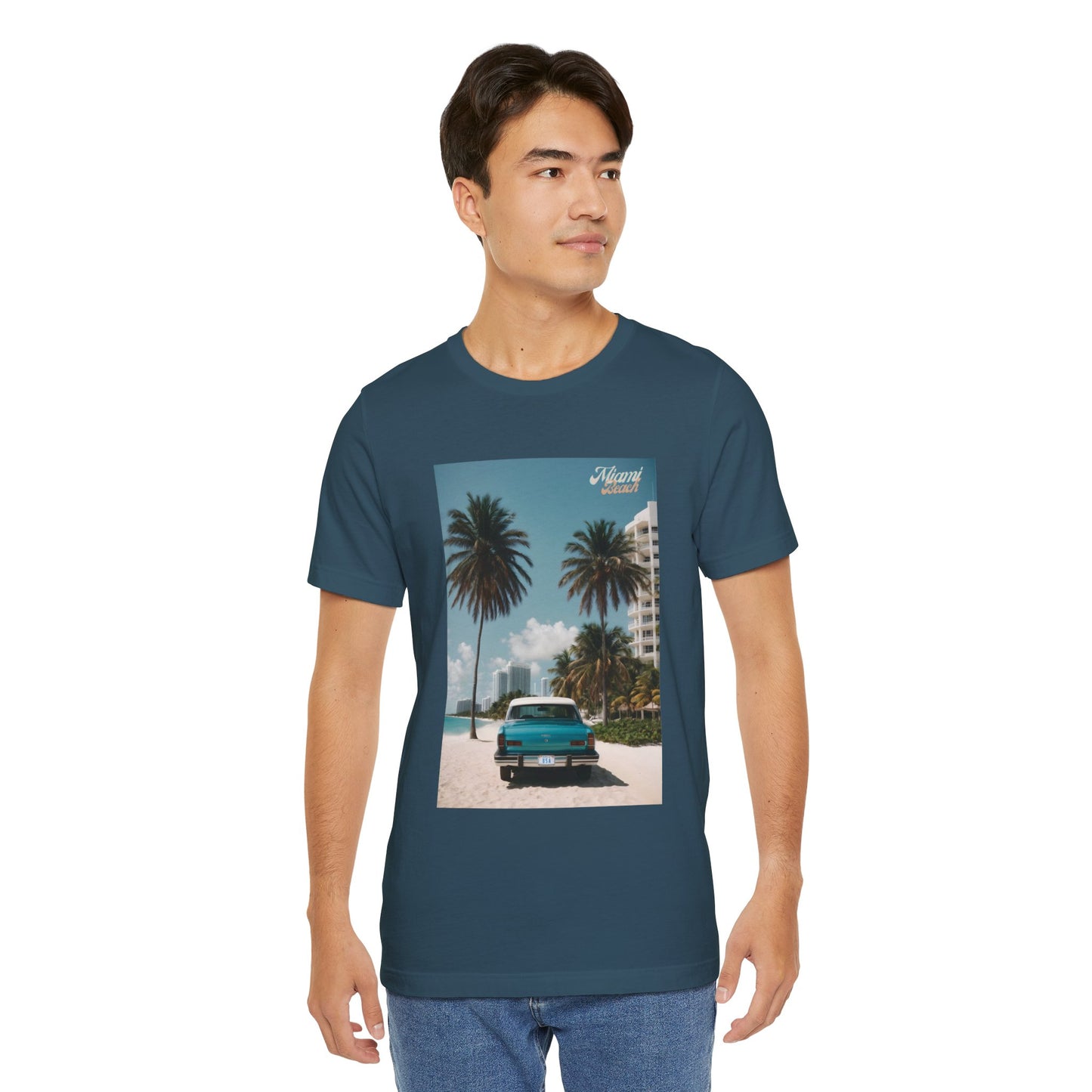 Vintage Car On The Beach Jersey Short Sleeve Tee