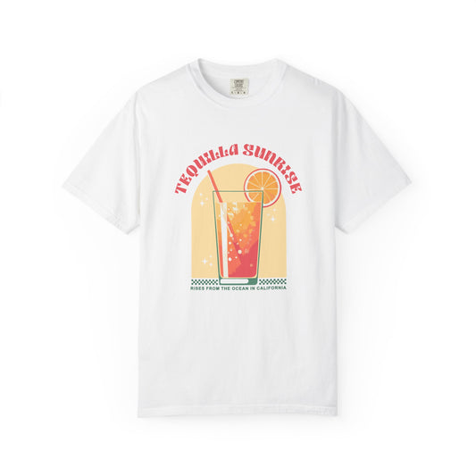 Tequila Sunrise Coctail Retro Graphic T-Shirt