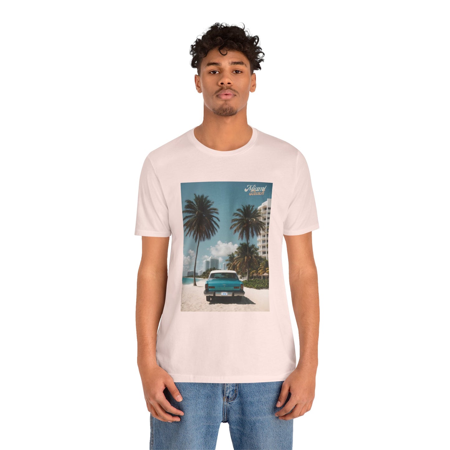 Vintage Car On The Beach Jersey Short Sleeve Tee