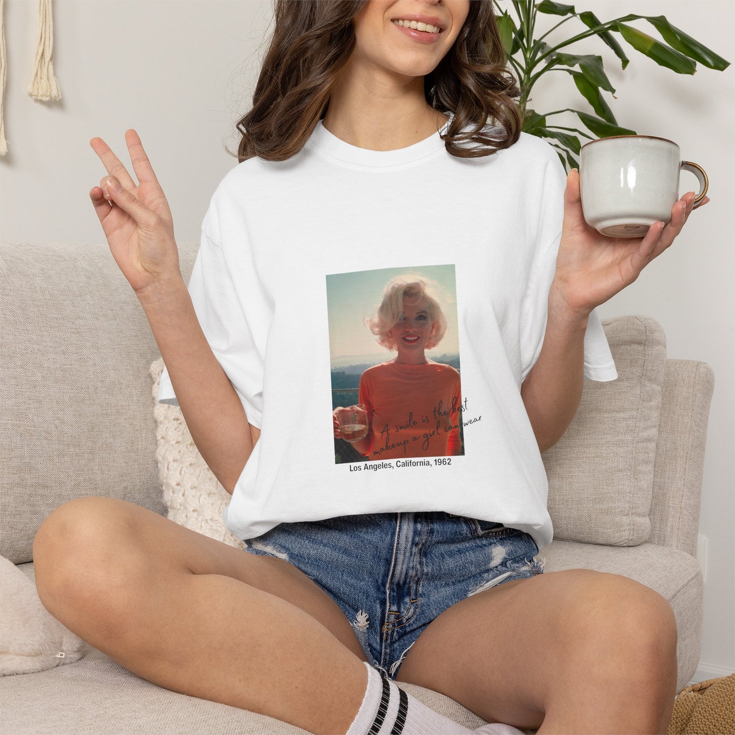 Marilyn Monroe 1960s LA California Photo Graphic T-Shirt
